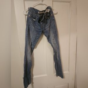 Light wash denim jeans